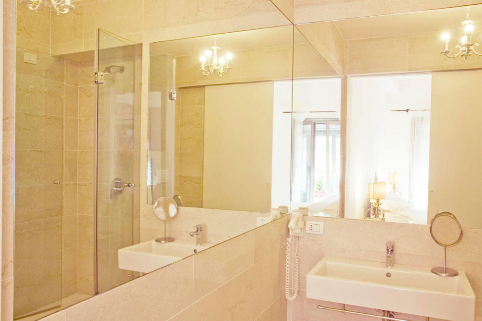 Milano Suites Ngoại thất bức ảnh
